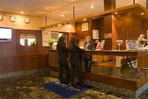 Tulip Inn Maastricht Aachen Airport Bagian luar foto